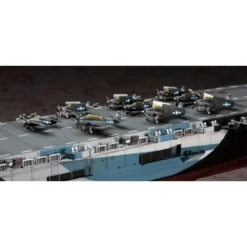 Hasegawa US Navy Escort Carrier USS Gambier Bay (CVE-73). Wildcat X 6 Avenger X 3 Are Included In The Ki 22 Hasegawa US Navy Escort Carrier USS Gambier Bay (CVE-73). Wildcat X 6 Avenger X 3 Are Included In The Ki -Tamiya Modelwinkel hasegawa haz027 us navy escort carrier uss gambier bay cve 73 wildc 10