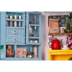 Robotime Joy's Peninsula Living Room -Tamiya Modelwinkel robotime dg141 joy s peninsula living room 2