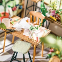 Robotime Emily's Bloemenwinkel -Tamiya Modelwinkel robotime dg145 emily s bloemenwinkel 4