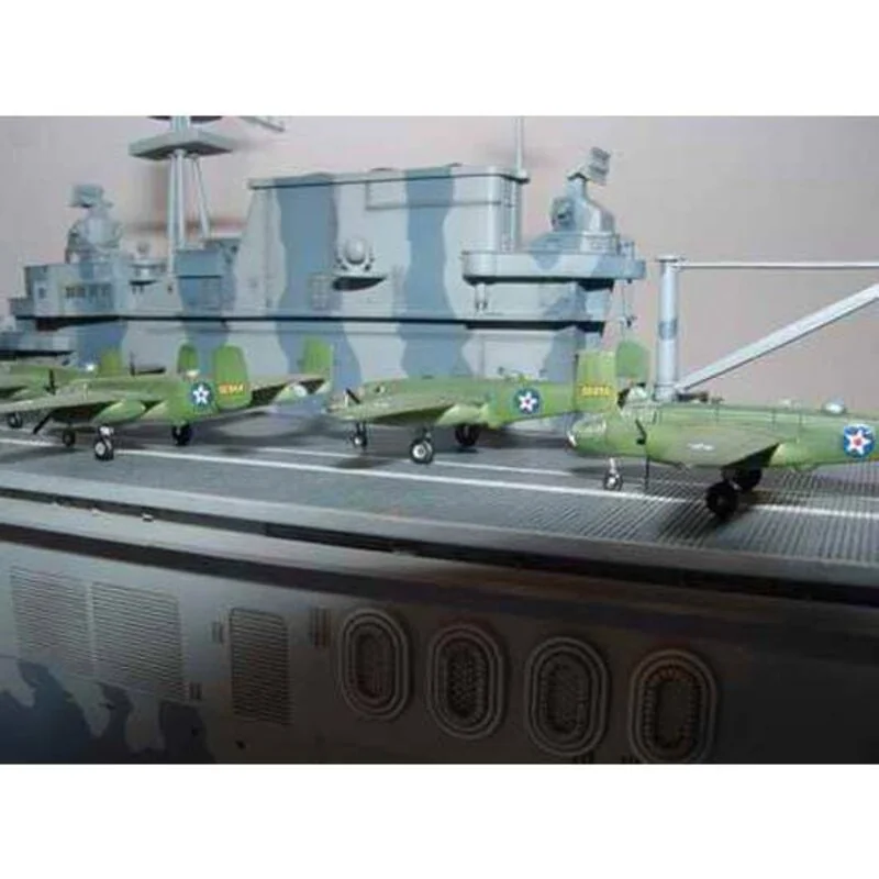 Trumpeter US HORNET CV-8 5 Trumpeter US HORNET CV-8 - Afbeelding 5