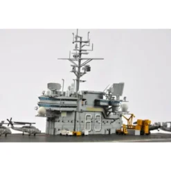 Trumpeter USS KITTY HAWK CV-63 -Tamiya Modelwinkel trumpeter 95t05619 uss kitty hawk cv 63 3